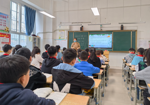 高效个性化的服务为校园办学思路清晰办理精密特征鲜明