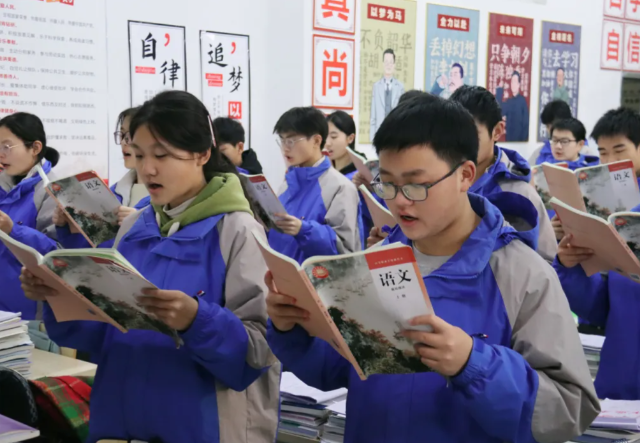 孩子们的睡觉无疑更重要学习模式的选择本可更多元和灵活