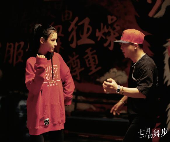电影《七月的舞步》原声带上线 诉说一场不散场的青春