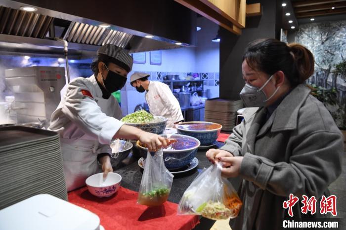  中国饭店协会：现金流成餐企最大问题，但未来可期